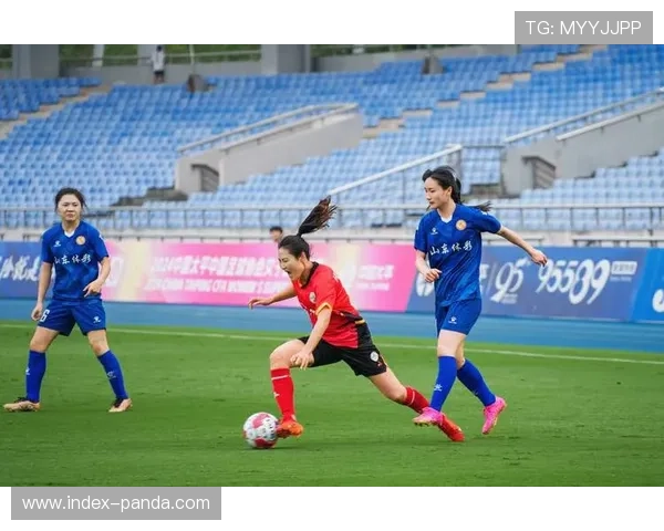 女足联赛跨年赛制试行:与男足同步日程